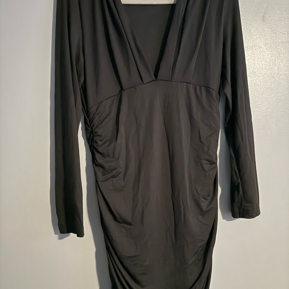 Elegant Black Long Sleeve Dress